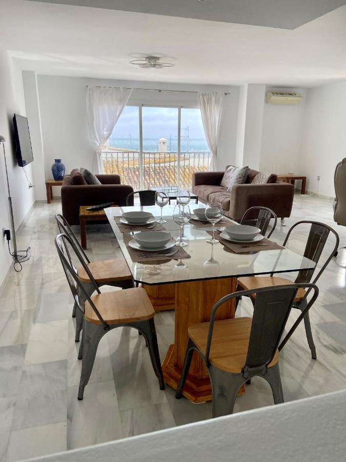 Puerto Banus Duplex Centric Waterfront 3 Bedroom Appartement *